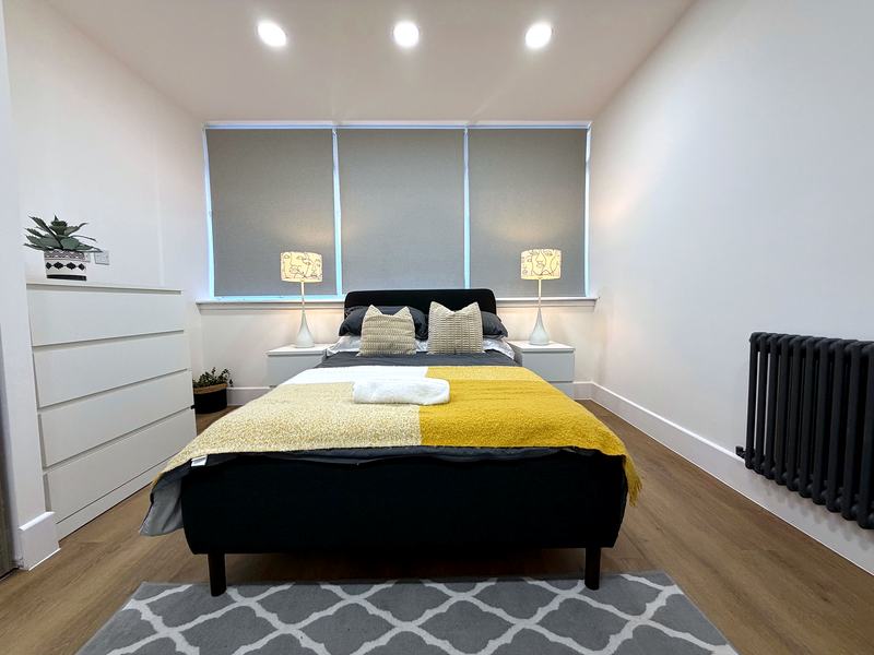 The Albany: Flat 1, Room 2
