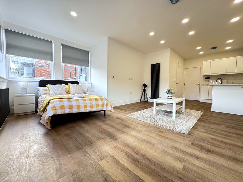 The Albany: Flat 14