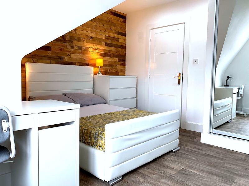 Co-Living Houses: Room 7