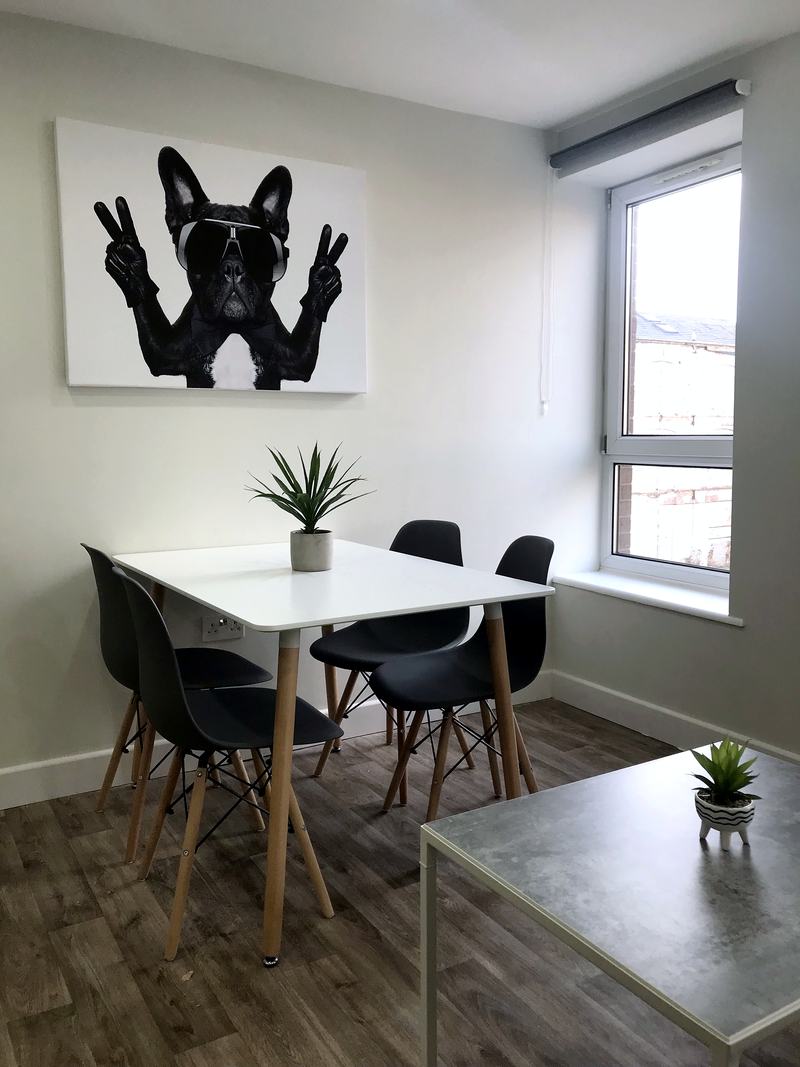 Lester Hall: Flat 10, kitchen