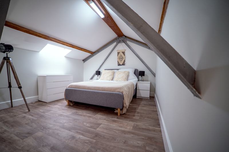 Sterling Loft: Flat 2