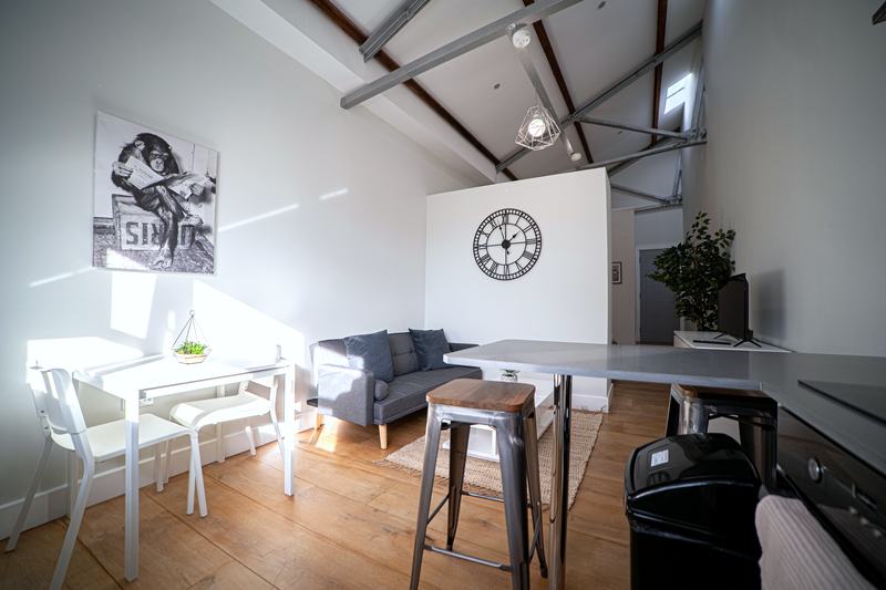 Sterling Loft: Flat 1