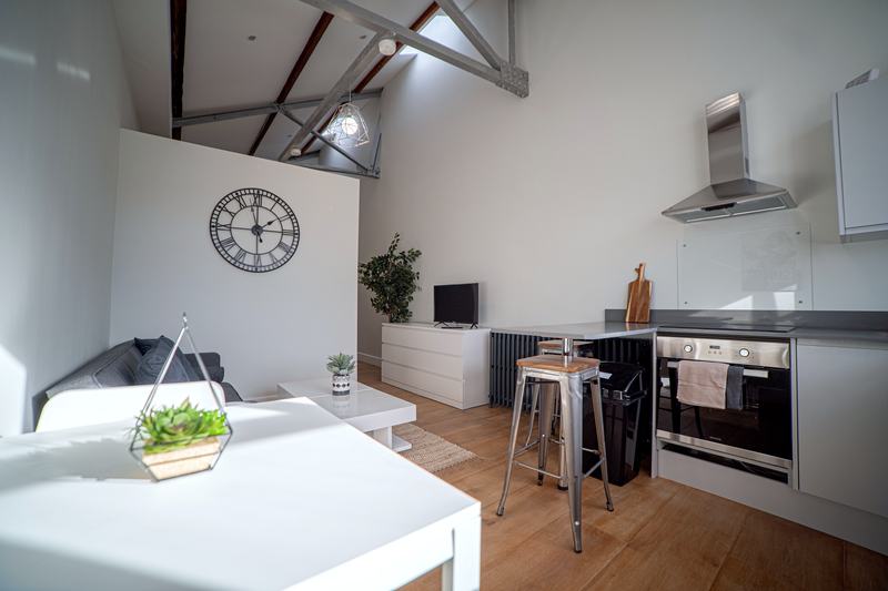 Sterling Loft: Flat 1