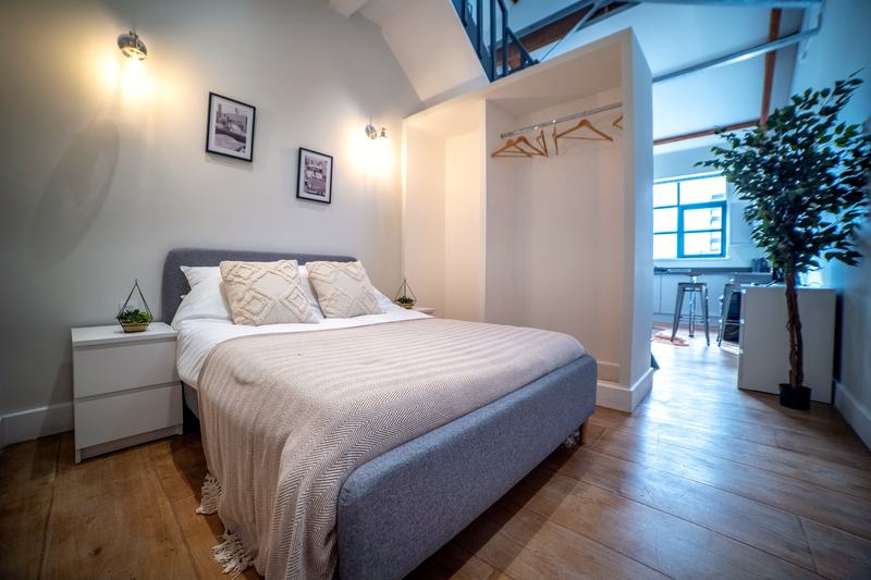 Sterling Loft: Flat 2
