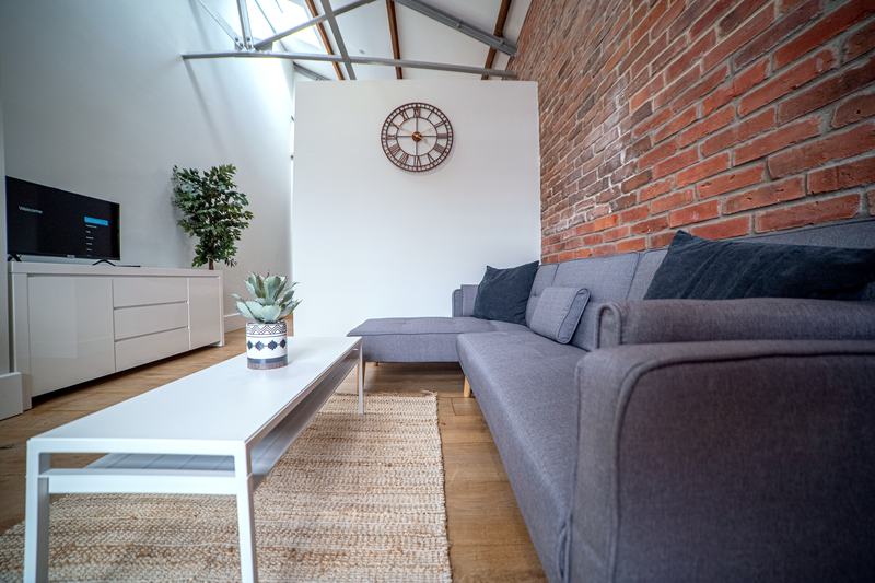 Sterling Loft: Flat 3