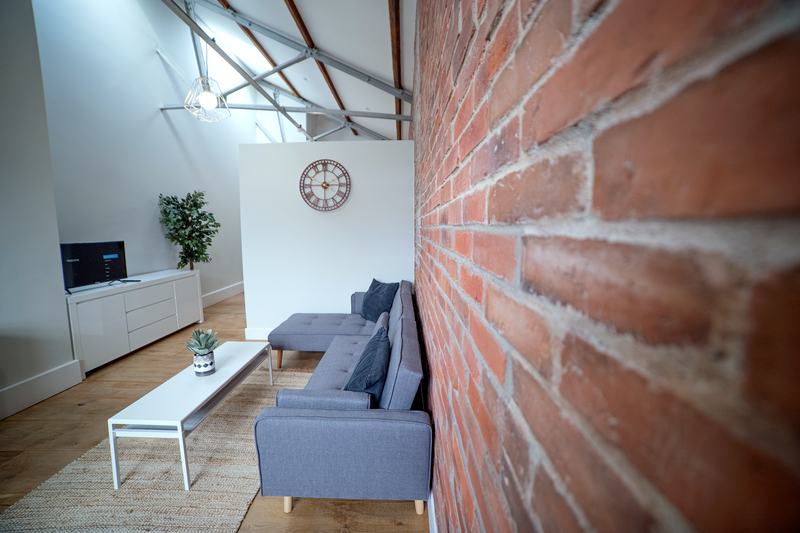 Sterling Loft: Flat 3