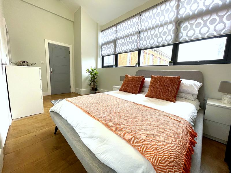 Sterling Loft: Flat 5, Room 1